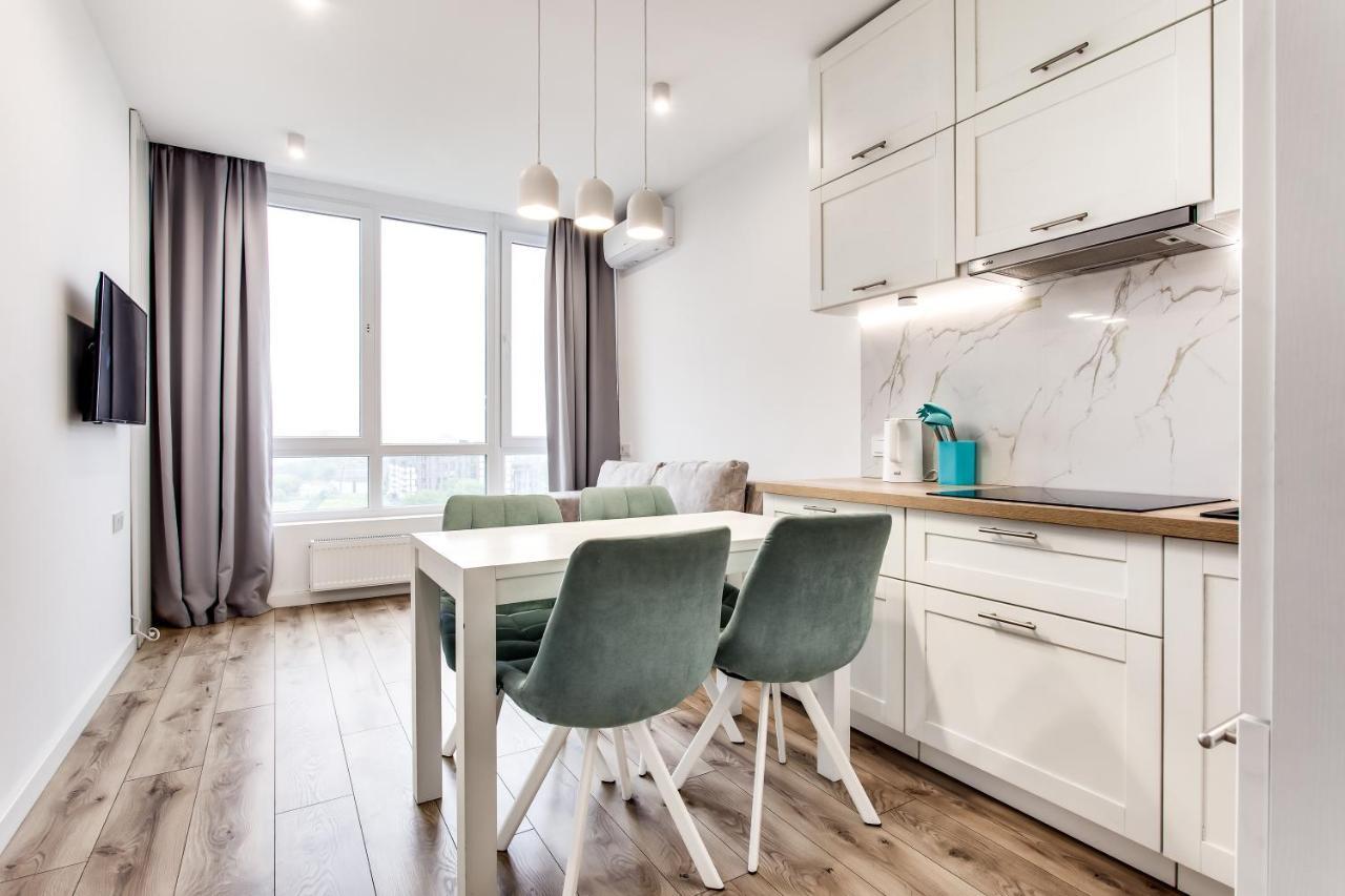 Vip Apartments Lviv Bagian luar foto